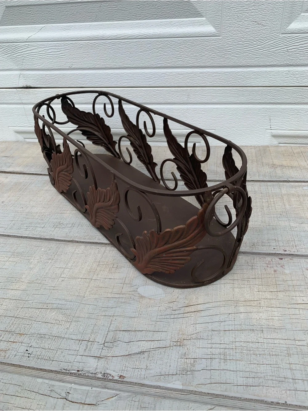 Vtg Wrought Iron Oval Planter Basket Metal Leaves Scrollwork Handle Caddy 19”